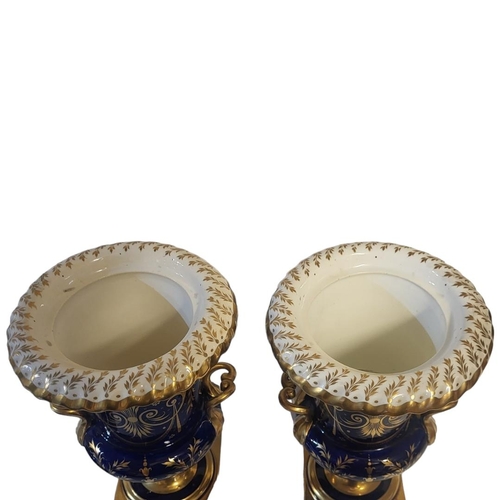 156 - A PAIR OF FINE EARLY ENGLISH CAMPANA SHAPED PEDESTAL VASES AND COVERS, CIRCA 1805 - 1830
Probably Sp... 