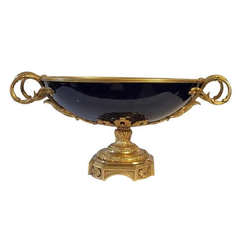 189 - A 19TH CENTURY FRENCH EMPIRE STYLE GILDED BRONZE ORMOLU MOUNTED HARD PASTE PORCELAIN MIDNIGHT BLUE G... 