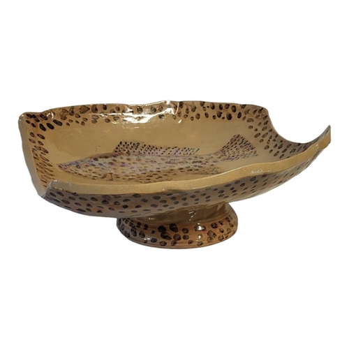 220 - STEVE DUFFY FOR RYE POTTERY, EAST SUSSEX, AN EARTHENWARE PEDESTAL SERVING DISH
With stylised fish, s... 