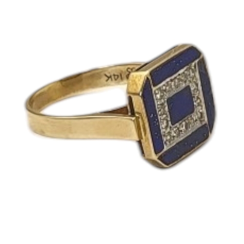 41 - A CONTINENTAL 14CT GOLD, DIAMOND AND LAPIS LAZULI RING
Having a row of round cut diamonds edged with... 