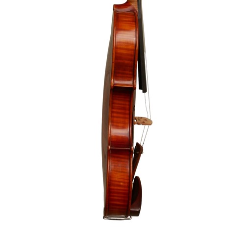 399 - TOMAS PILAR HRADEK KRALOVE VIOLIN, 1989
Internal branding label, original bridge, colour red.
(lengt... 