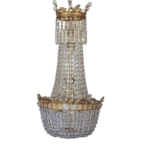 564 - A FINE LARGE LATE 19TH/EARLY 20TH CENTURY GILT BRONZE AND GLASS BASKET CHANDELIER
Decorated with flo... 