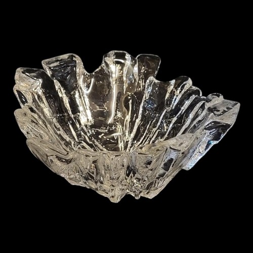 171A - ORREFORS, A VINTAGE SWEDISH ART GLASS BOWL
Clear glass with honeycomb design, signed to base, along ... 