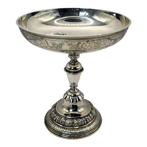 7A - HERBERT CHARLES LAMBERT, A HALLMARKED SOLID SILVER PEDESTAL TAZZA CENTREPIECE 
London, 1927, support... 