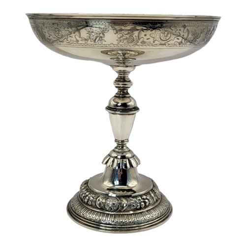 7A - HERBERT CHARLES LAMBERT, A HALLMARKED SOLID SILVER PEDESTAL TAZZA CENTREPIECE 
London, 1927, support... 