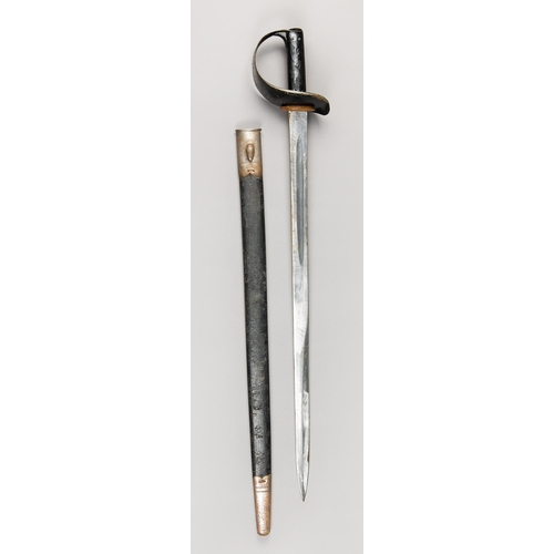 333 - A LATE 19TH CNETURY BRITISH ROYAL NAVY BOARDING CUTLASS AND SCABBARD.