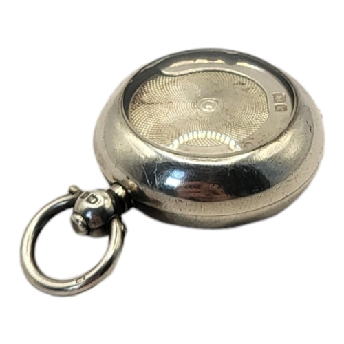78 - AN EDWARDIAN HALLMARKED SILVER SOVEREIGN COIN HOLDER 
With protective glass cover, marked for 1905 o... 