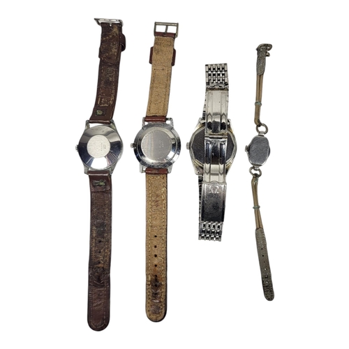 1 - A COLLECTION OF VINTAGE STAINLESS STEEL GENT'S MECHANICAL WRISTWATCHES
To include a Tissot Seastar P... 