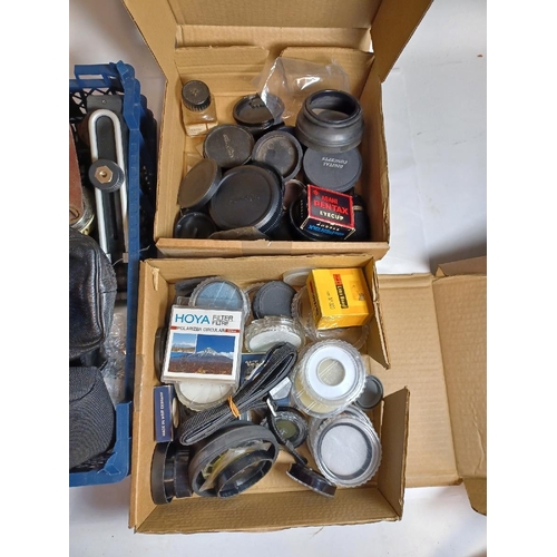 457 - Large collection of camera cases, lens boxes and accessories. Inc focus scope, filters, light meters... 