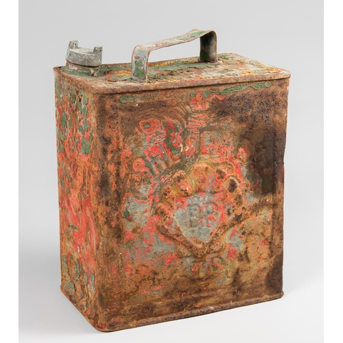 147 - AN EARLY 20TH CENTURY SHELL-MEX BP 2 GALLON PETROL CAN.
(h 32cm)