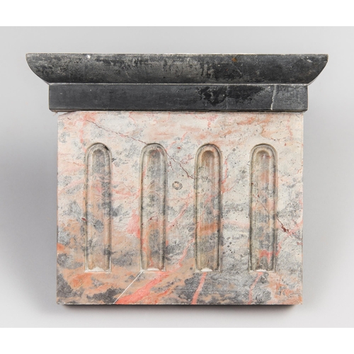 173 - A NEO-CLASSICAL CARVED MARBLE ARCHITECTURAL CAPITAL. 
Grand tour interest. (h 21cm x w 24.5cm x d 4c... 