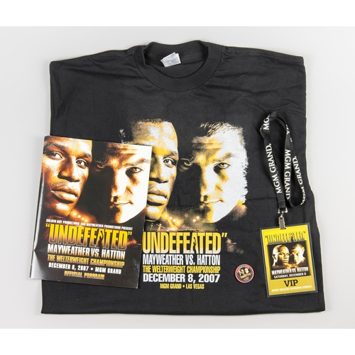 39 - BOXING MEMORABILIA: MAYWEATHER VS HATTON MGM GRAND 2007, LAS VEGAS.
Official “UNDEFEATED” program, t... 