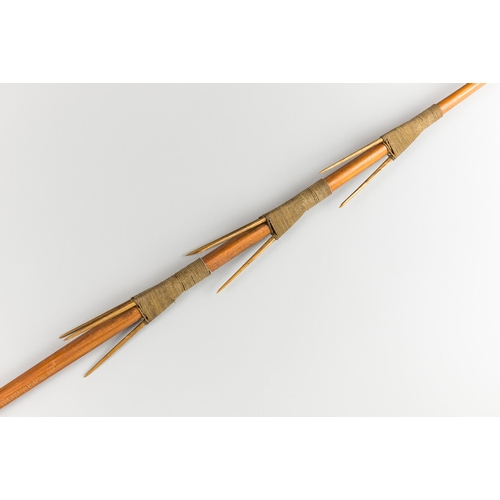 86 - A 1960S FIJIAN FISHING SPEAR.
(170cm).
Provenance: Private English collection, kept in the family si... 