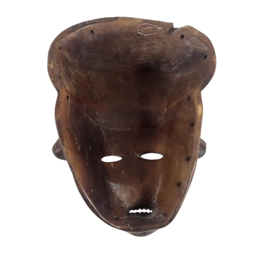 723A - A WEST AFRICAN TRIBAL ART EARLY 20TH CENTURY BAULE TYPE WOODEN CEREMONIAL MASK (POSSIBLY IVORY COAST... 