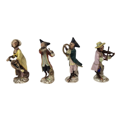 770A - AFTER MEISSEN 18TH CENTURY ORIGINAL, A SET OF 15 PORCELAIN ANTHROPOMORPHIC FIGURES, MONKEY BAND BY R... 