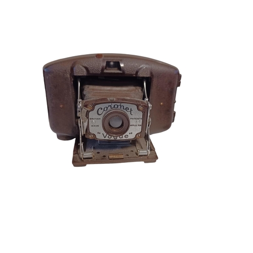 180F - KODAK, OLYMPUS, CORONET, BENCINI, AGFA. A collection of 8 cameras including a Brownie 127 and case, ... 