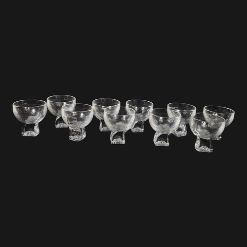 230 - ARCH TADDEI, A SET OF SIX ITALIAN MID CENTURY FROSTED GLASS WINE GLASSES
Having a textured design an... 