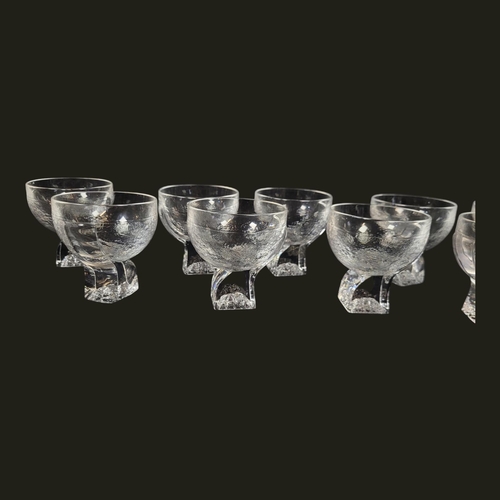 230 - ARCH TADDEI, A SET OF SIX ITALIAN MID CENTURY FROSTED GLASS WINE GLASSES
Having a textured design an... 