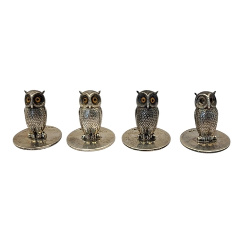 1A - SAMPSON MORDAN, A SET OF FOUR NOVELTY OWL MENU HOLDERS
Having glass eyes, hallmarked Chester, 1913.
... 