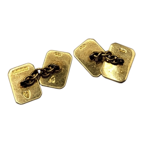 53 - A PAIR OF 18CT GOLD GENT’S CUFFLINKS
Rectangular form, in a fitted velvet lined leather box.
(approx... 