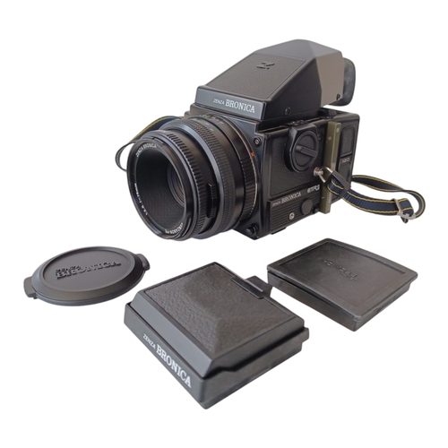 290 - ZENZA BRONICA ETRsi Medium Format 120 Roll Film Camera. Fitted with Zenzanon PE 75mm f2.8 Lens & Pri... 