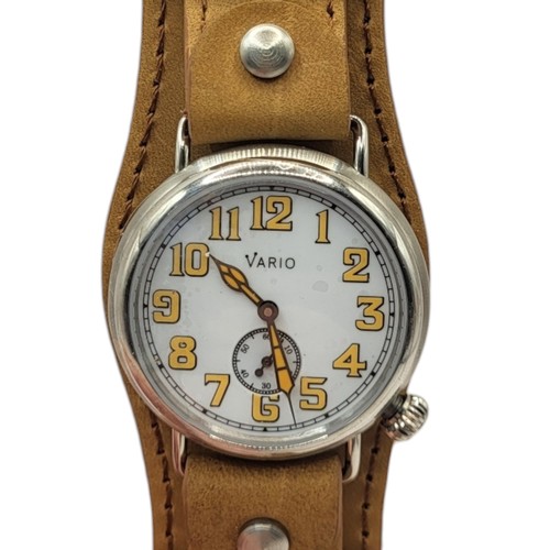 53A - VARIO, A STAINLESS STEEL ‘WWI TRENCH’ DESIGN GENT’S AUTOMATIC WRISTWATCH
Having yellow Arabic number... 