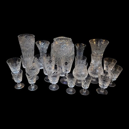 256 - A COLLECTION OF TWENTY-SIX EDINBURGH LEAD CRYSTAL GLASSWARE
Comprising six sherry glasses, along wit... 