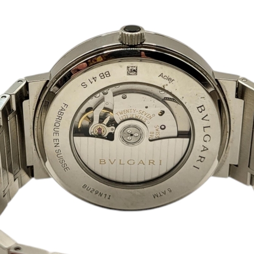 9 - BULGARI, A VINTAGE STAINLESS STEEL AUTOMATIC GENT’S WRISTWATCH
Silver tone dial with Arabic twelve a... 