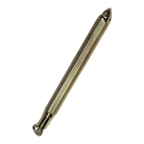 104 - AN EARLY 20TH CENTURY 14CT GOLD PROPELLING TOOTHPICK
Having engine turned decoration.
(approx 6cm) 6... 