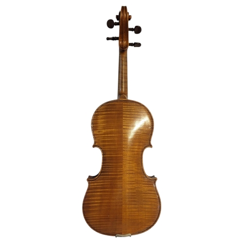 161 - VIOLIN BY WILLIAM GLENISTER, 23 BEAK STREET,LONDON 1913
Model Stradivari, orange 30/32mm, bering int... 