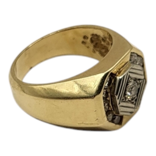 7 - A VINTAGE 14CT GOLD AND DIAMOND GENT’S SIGNET RING
The central round cut diamond edged with diamonds... 