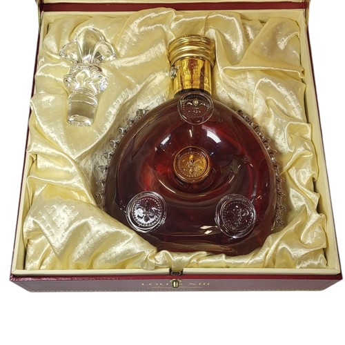 170 - A CASED BOTTLE OF LOUIS XIII DE REMY MARTIN GRANDE CHAMPAGNE COGNAC
With gilt metal foil, Baccarat c... 