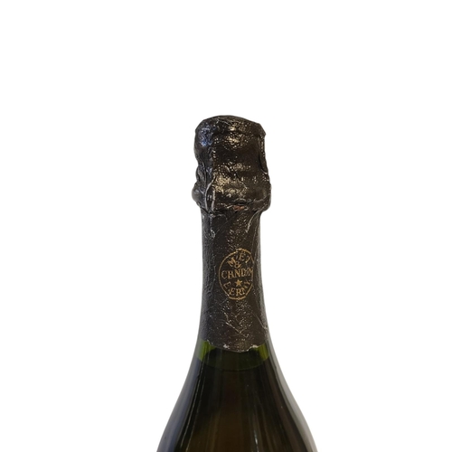 268 - 1978 DOM PÉRIGNON VINTAGE CHAMPAGNE, 12.5% ABV, 75CL.


Condition: good overall, level below foil - ... 