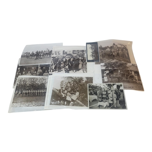 43 - COLONIAL INDIA INTEREST, A COLLECTION OF OVER THIRTY BLACK AND WHITE PHOTOGRAPHS/PHOTOCOPIES 
Depict... 