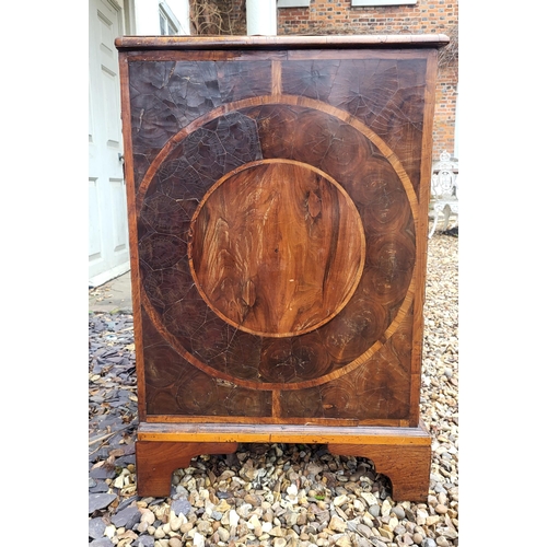 319 - AN EARLY 18TH CENTURY OLIVE WOOD AND LINE INLAID OYSTER VENEERED CHEST
Of two short above three long... 