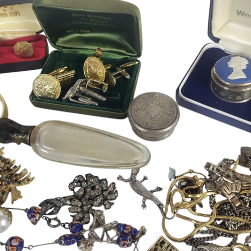 74 - A COLLECTION OF VINTAGE COSTUME JEWELLERY
To include a silver and Wedgwood jasper ware box with port... 