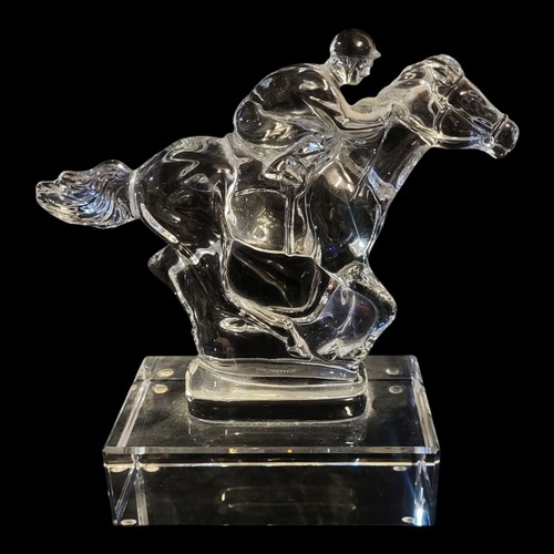 211 - A MODERN WATERFORD CLEAR CRYSTAL EQUESTRIAN MODEL OF A MOUNTED JOCKEY
On rectangular base, stamped '... 