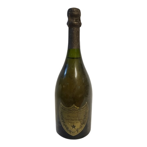 216 - DOM PERIGNON, A BOTTLE OF VINTAGE CHAMPAGNE, DATED 1973 
With shield label, 75cl bottle.
(approx 30c... 