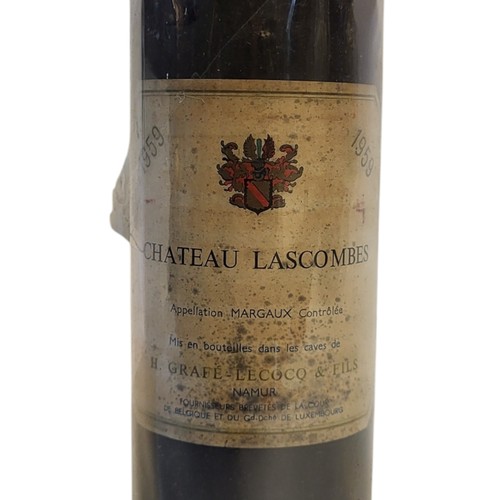 220 - CHÂTEAU LASCOMBES, A 1959 VINTAGE BOTTLE OF MARGAUX RED WINE
Bearing label ‘H Graffe Le Coco and Fil... 