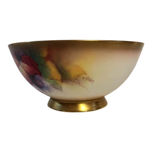 157 - KITTY BLAKE FOR ROYAL WORCESTER, A BONE CHINA PEDESTAL BOWL, 1905 - 1953
Painted with fallen fruits ... 