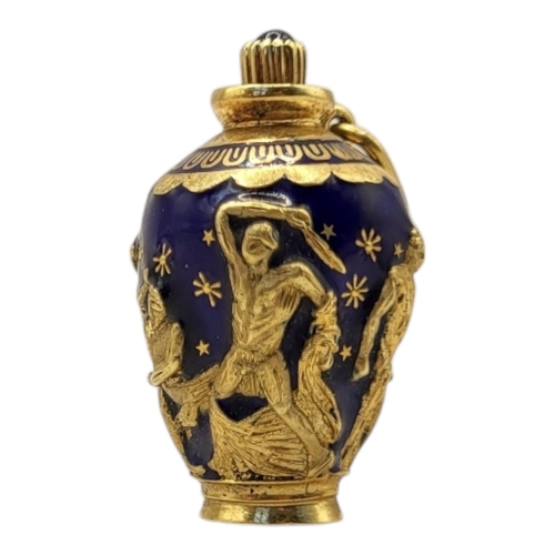 67 - A VINTAGE ITALIAN 18CT GOLD, SAPPHIRE AND ENAMEL SCENT BOTTLE/PERFUME PENDANT
Set with a cabochon cu... 