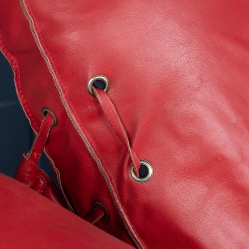 792 - A RED LEATHER 