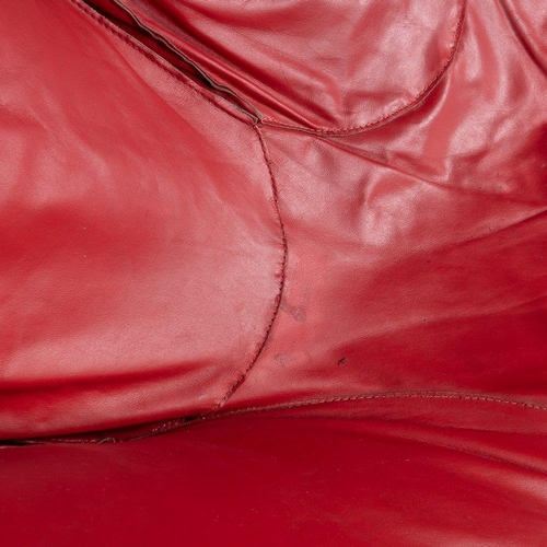 792 - A RED LEATHER 