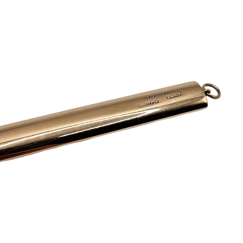169 - SAMPSON MORDAN AND CO., AN EARLY 20TH CENTURY 15CT GOLD ARCHITECT’S PENCIL
Plain form.
(approx 10.16... 