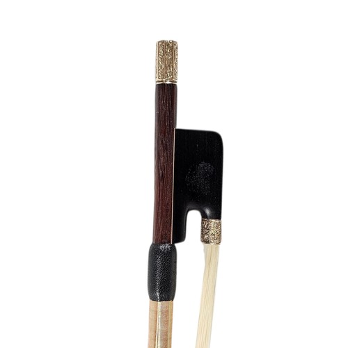 100 - MADE BY JAMES TUBBS ON HIS 81ST BIRTHDAY, MARCH 1916, A FINE GOLD MOUNTED VIOLIN BOW
Round stick, en... 