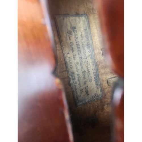 103 - A 19TH CENTURY FRENCH VIOLIN
Bearing internal label, Médailles d’Or et d’argent aux Espositions de 1... 