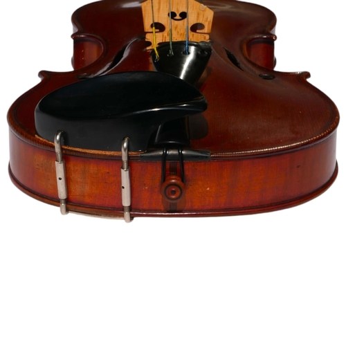 103 - A 19TH CENTURY FRENCH VIOLIN
Bearing internal label, Médailles d’Or et d’argent aux Espositions de 1... 