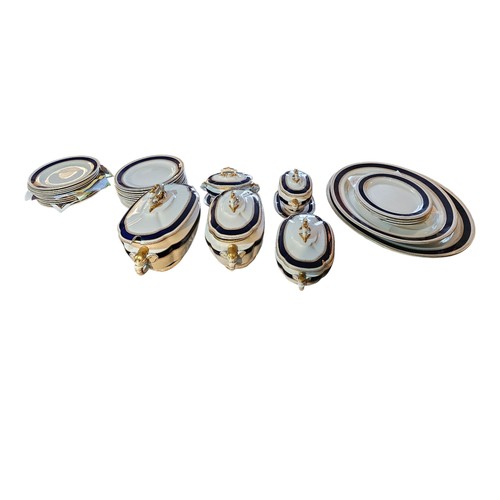 306 - ROYAL WORCESTER, AN EXTENSIVE LATE 19TH-CENTURY ROYAL WORCESTER PORCELAIN DINNER SERVICE, CIRCA 1890... 