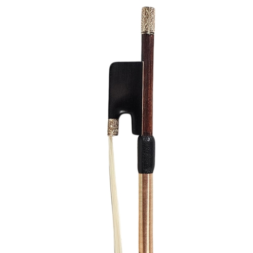 100 - MADE BY JAMES TUBBS ON HIS 81ST BIRTHDAY, MARCH 1916, A FINE GOLD MOUNTED VIOLIN BOW
Round stick, en... 