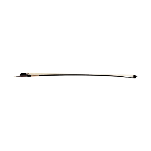 100 - MADE BY JAMES TUBBS ON HIS 81ST BIRTHDAY, MARCH 1916, A FINE GOLD MOUNTED VIOLIN BOW
Round stick, en... 